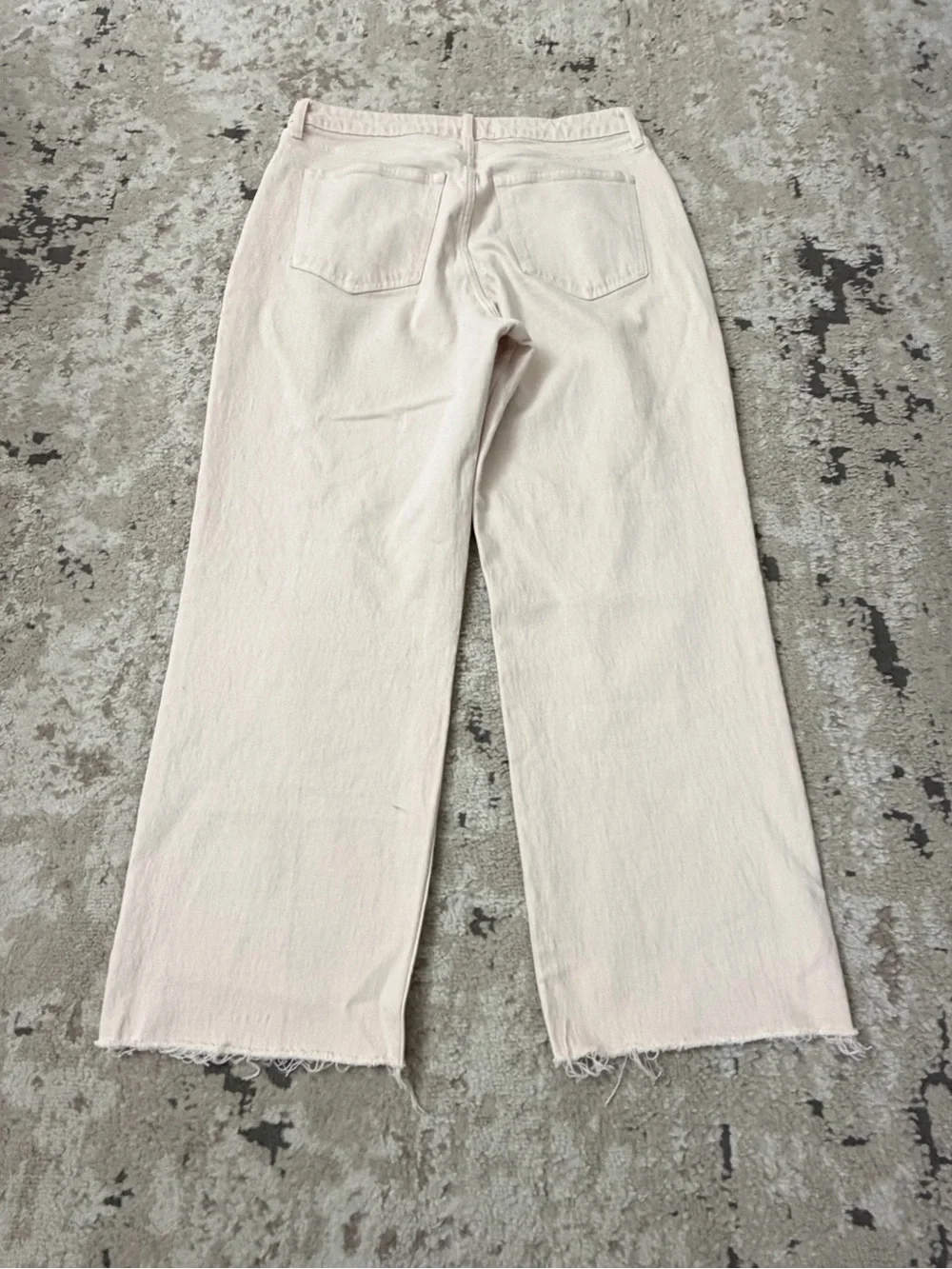 Abercrombie The 90s Relaxed High Rise Jeans Size 14 Regular in Pink
